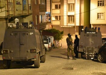 Ev baskını
